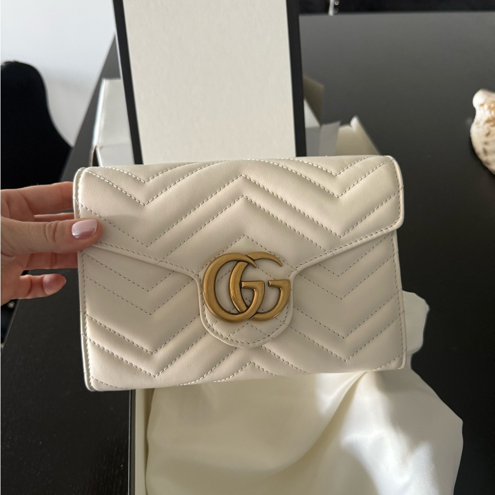 Gucci White Quilted Women's Bag